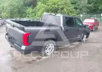2022 Toyota TUNDRA фото