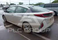 2022 Toyota PRIUS фото