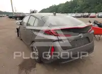 2022 Toyota PRIUS photo