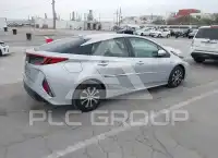 2022 Toyota PRIUS photo