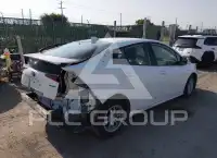 2022 Toyota PRIUS photo