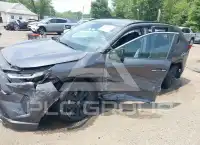 2022 Toyota RAV4 фото