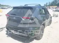 2022 Toyota RAV4 фото