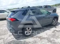 2022 Toyota RAV4 фото