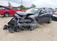 2022 Toyota RAV4 фото