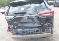 2022 Toyota RAV4 фото