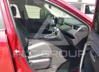 2022 Toyota RAV4 фото