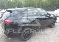 2022 Toyota RAV4 фото