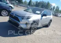 2022 Toyota RAV4 фото
