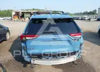 2022 Toyota RAV4 фото