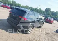 2022 Toyota RAV4 фото