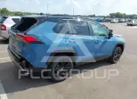 2022 Toyota RAV4 фото