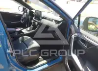 2022 Toyota RAV4 фото
