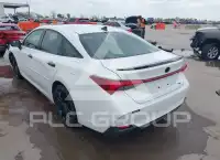 2022 Toyota AVALON фото