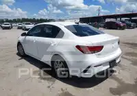 2022 KIA Rio фото