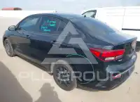 2022 KIA Rio фото
