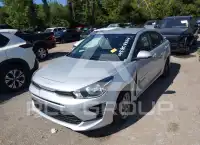 2022 KIA Rio фото