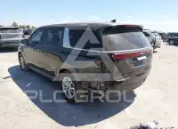 2022 KIA Carnival photo
