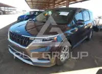 2022 KIA Carnival фото