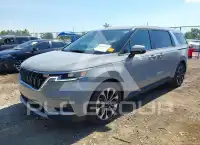 2022 KIA Carnival фото
