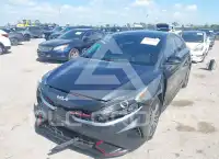 2022 KIA Forte фото