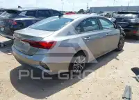 2022 KIA Forte фото