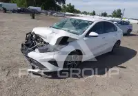 2022 KIA Forte фото