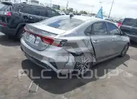 2022 KIA Forte photo