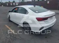 2022 KIA Forte фото