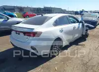 2022 KIA Forte photo