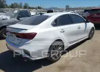 2022 KIA Forte фото