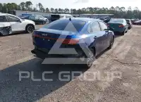 2022 KIA Forte фото