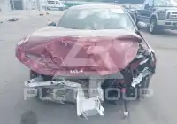 2022 KIA K5 фото