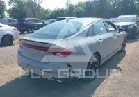 2022 KIA K5 фото