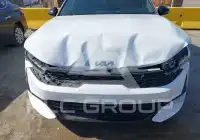 2022 KIA K5 фото