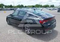 2022 KIA K5 фото