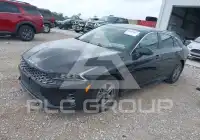 2022 KIA K5 фото