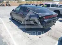 2022 KIA K5 фото