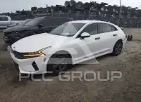 2022 KIA K5 фото