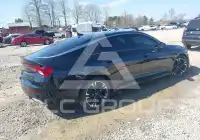 2022 KIA K5 фото