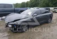 2022 KIA K5 фото