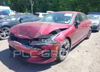 2022 KIA K5 фото