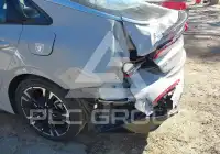 2022 KIA K5 фото