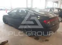 2022 KIA K5 фото