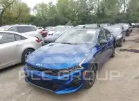 2022 KIA K5 фото