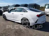 2022 KIA K5 фото