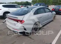 2022 KIA K5 фото