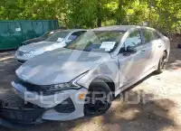 2022 KIA K5 фото