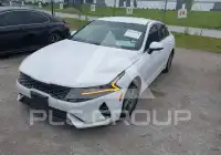 2022 KIA K5 фото