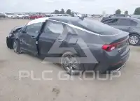 2022 KIA K5 фото